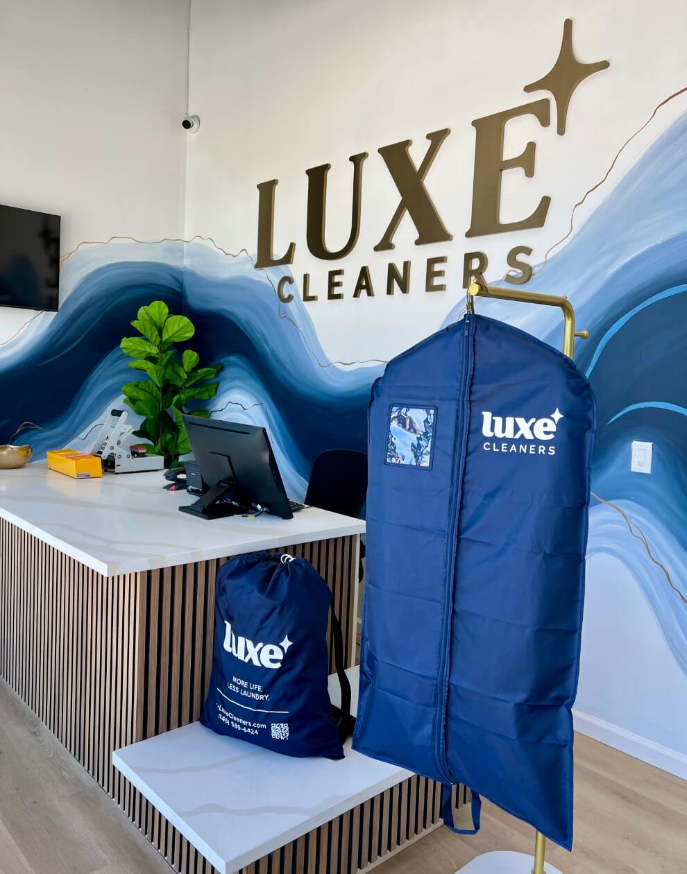 luxe cleaners laundry katy